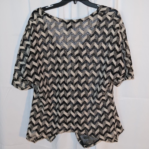 Katie Todd Crocheted Cardigan Sz Small Front Top Button Short Sleeves - Picture 6 of 9